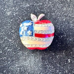 Vintage Red, White & Blue Enamel & Rhinestone Apple Shaped Flag Pin/Brooch.